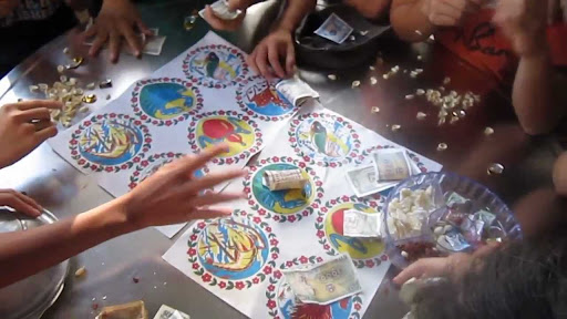 Đánh bài, lắc bầu cua, lô tô